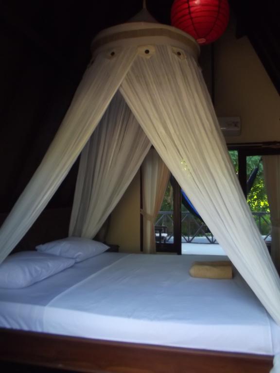 Gili Flush Harmony Hotel Quần đảo Gili Ngoại thất bức ảnh