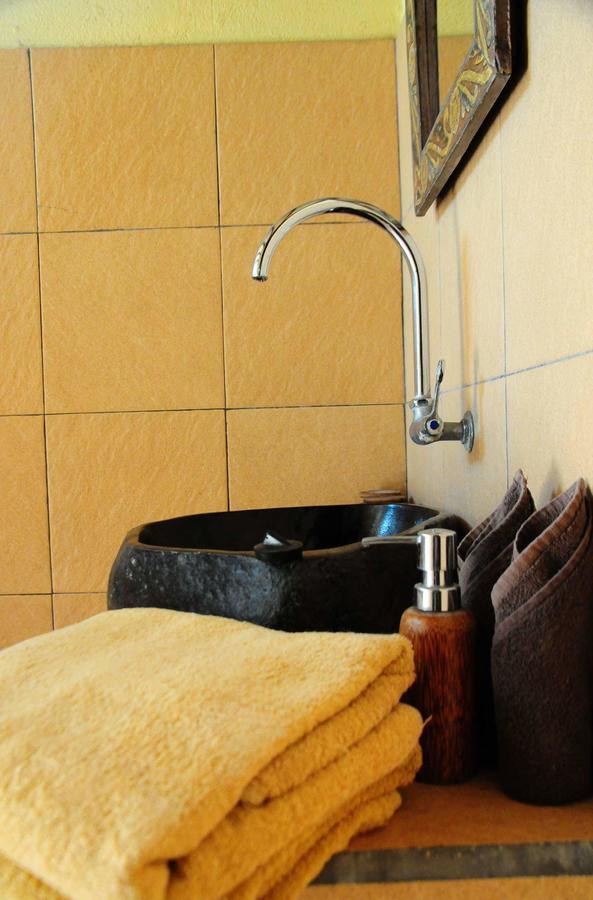 Gili Flush Harmony Hotel Quần đảo Gili Ngoại thất bức ảnh